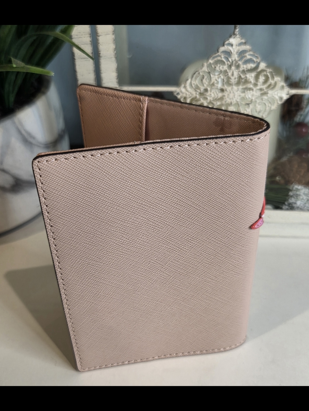 Kate Spade Flamingo By The Pool Passport Holder - Picture 4 of 6